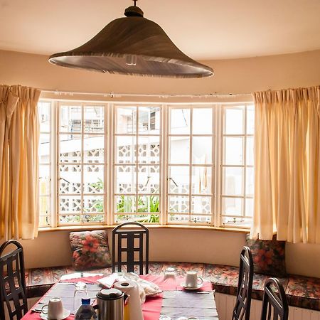 Upperroom Guesthouse Μπαμπάνε Εξωτερικό φωτογραφία