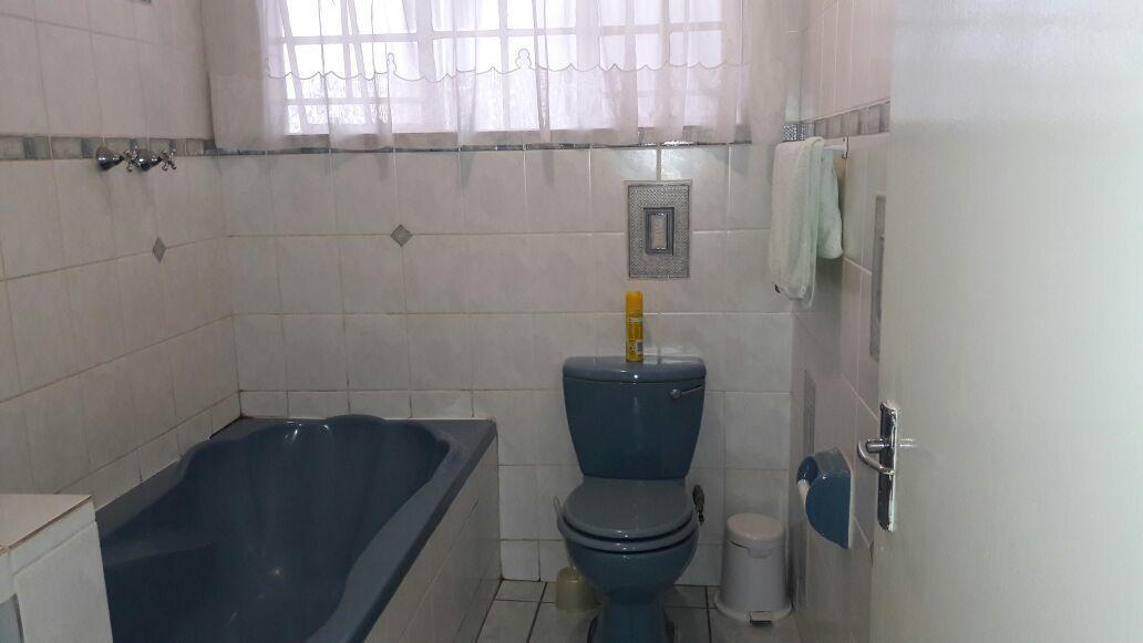 Upperroom Guesthouse Μπαμπάνε Εξωτερικό φωτογραφία